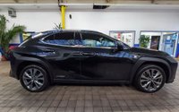 USED 2019 69 LEXUS UX 2.0 250H F SPORT 5d 108 BHP STUNNING EXAMPLE SAT NAV REAR CAMERA PART LEATHER HEATED SEATS PARKING SENSORS 10 YR LEXUS WARRANTY TILL DEC 2029