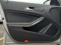 USED 2014 14 MERCEDES-BENZ A-CLASS 2.1 A200 CDI SPORT 5d 136 BHP DAB RADIO - BLUETOOTH HANDSFREE - 18" ALLOY WHEELS - BI XENON HEADLAMPS - DARK TINTED REAR WINDOWS - NIGH PACKAGE - CLIMATE CONTROL - USB INPUT