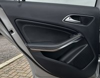 USED 2014 14 MERCEDES-BENZ A-CLASS 2.1 A200 CDI SPORT 5d 136 BHP DAB RADIO - BLUETOOTH HANDSFREE - 18" ALLOY WHEELS - BI XENON HEADLAMPS - DARK TINTED REAR WINDOWS - NIGH PACKAGE - CLIMATE CONTROL - USB INPUT
