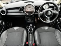 USED 2012 62 MINI HATCH COOPER 1.6 COOPER S 3d 184 BHP BI XENON HEADLAMPS - BLUETOOTH HANDSFREE - USB INTERFACE - CHILI PACK - MULTIFUNCTION STEERING WHEEL - FRONT FOG LIGHTS - 17" ALLOYS