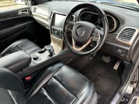 USED 2014 64 JEEP GRAND CHEROKEE 3.0 V6 CRD OVERLAND 5d 247 BHP PAN ROOF/NAPPA LEATHER