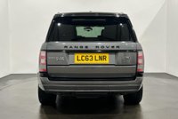 USED 2013 63 LAND ROVER RANGE ROVER 4.4 SDV8 VOGUE SE 5d 339 BHP Striking Range Rover Vogue SE ,Rear Entertainment Screens, Panoramic Sliding Sunroof,