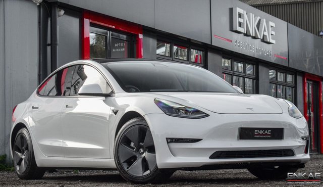 2020 70 Tesla Model 3 LONG RANGE AWD 4d 302 BHP