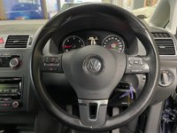 USED 2012 61 VOLKSWAGEN TOURAN  1.6 TDI SE MPV 5dr Diesel DSG Euro 5 (105 ps) P.Sensors, Park Assist, 7Seats
