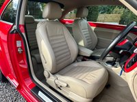 USED 2016 16 VOLKSWAGEN BEETLE 2.0 DESIGN TDI BLUEMOTION TECHNOLOGY DSG 3d 109 BHP 