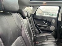 USED 2017 67 LAND ROVER RANGE ROVER EVOQUE 2.0 TD4 SE TECH 5d 177 BHP ONLY 2 OWNERS FROM NEW+ULEZ COMPLIANT+PRIVACY GLASS+PANORAMIC GLASS ROOF+FULL LEATHER INTERIOR+SAT NAV+18 INCH ALLOY WHEELS+CLIMATE CONTROL+PARK ASSIST+COST NEW &pound;35545 MAKING THIS CAR FANTASTIC VALUE AND NOT TO BE MISSED!!!!!!!!