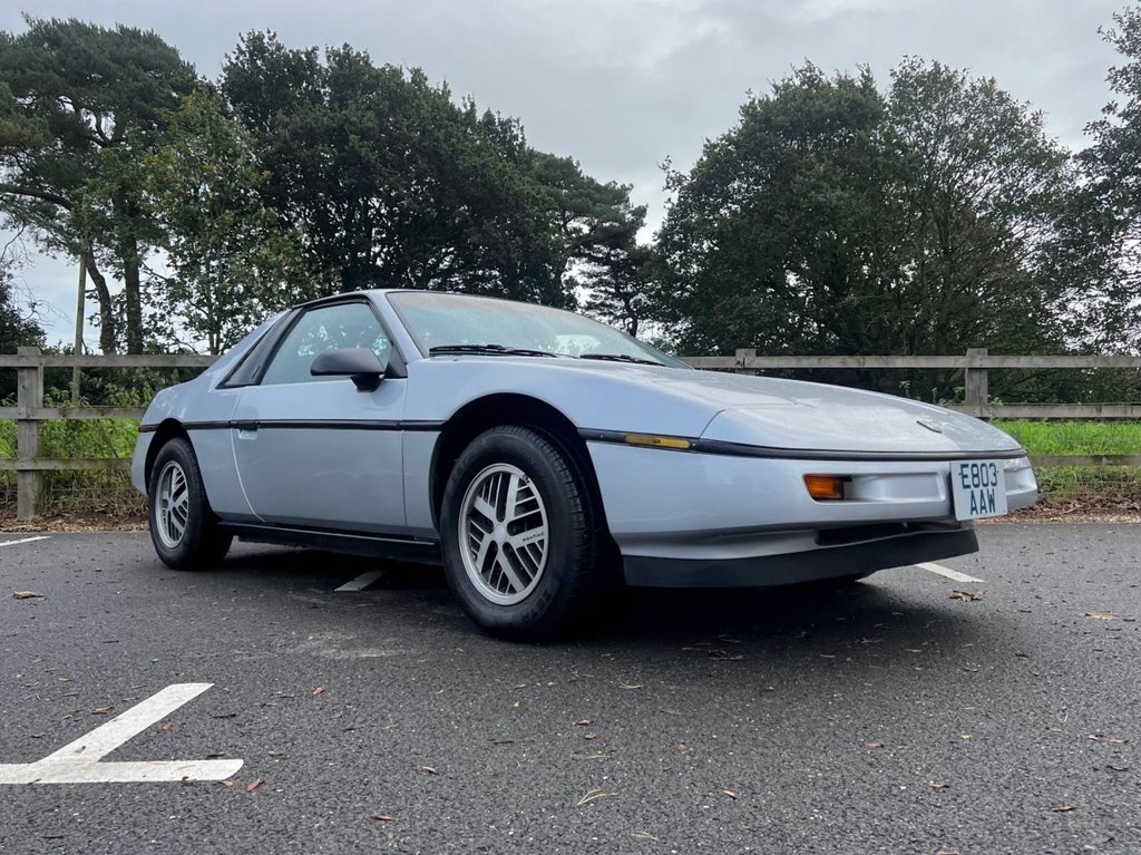 USED 1988 E PONTIAC FIERO 2.5 // 151ci // px swap 