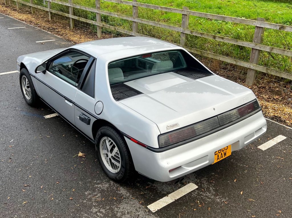 USED 1988 E PONTIAC FIERO 2.5 // 151ci // px swap 