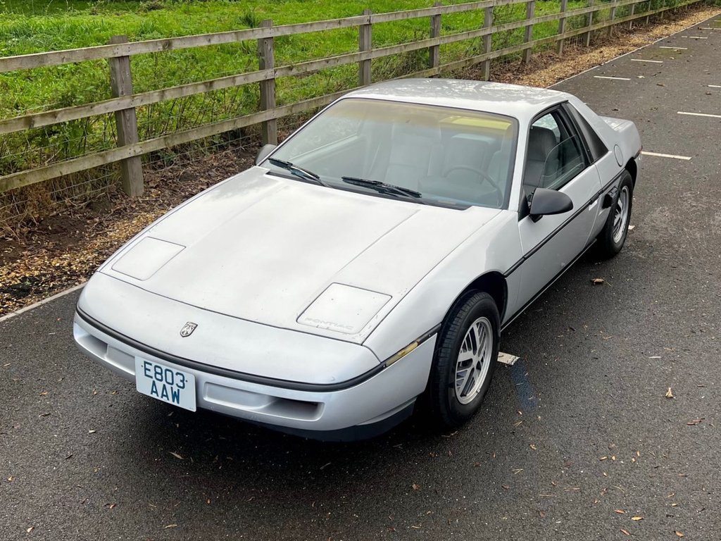 USED 1988 E PONTIAC FIERO 2.5 // 151ci // px swap 