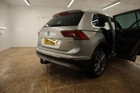 USED 2017 17 VOLKSWAGEN TIGUAN 2.0 SEL TDI BMT 4MOTION DSG 5d 148 BHP ONE OWNER FROM NEW WITH VW SERVICE HISTORY