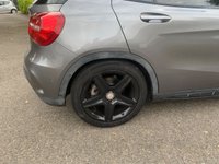 USED 2014 14 MERCEDES-BENZ GLA-CLASS GLA220 CDI AMG LINE PREMIUM 168 BHP WITH LEATHER ELECTRIC MEMORY SEATS