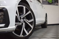 USED 2018 18 VOLKSWAGEN GOLF 2.0 GTI TSI DSG 5d 227 BHP PAN ROOF / DYNAUDIO / ORYX