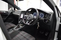 USED 2018 18 VOLKSWAGEN GOLF 2.0 GTI TSI DSG 5d 227 BHP PAN ROOF / DYNAUDIO / ORYX