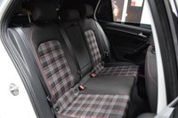 USED 2018 18 VOLKSWAGEN GOLF 2.0 GTI TSI DSG 5d 227 BHP PAN ROOF / DYNAUDIO / ORYX
