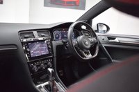 USED 2018 18 VOLKSWAGEN GOLF 2.0 GTI TSI DSG 5d 227 BHP PAN ROOF / DYNAUDIO / ORYX