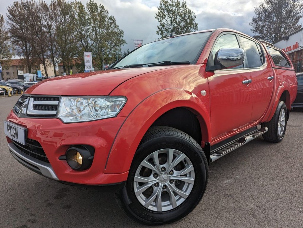 2015 MITSUBISHI L200