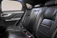 USED 2017 67 JAGUAR F-PACE 2.0 R-SPORT AWD 5d 238 BHP +HUGE SPEC +HOME DELIVER AVALAIBLE+