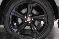 USED 2017 67 JAGUAR F-PACE 2.0 R-SPORT AWD 5d 238 BHP +HUGE SPEC +HOME DELIVER AVALAIBLE+