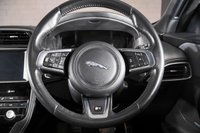 USED 2017 67 JAGUAR F-PACE 2.0 R-SPORT AWD 5d 238 BHP +HUGE SPEC +HOME DELIVER AVALAIBLE+