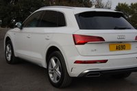 USED 2021 21 AUDI Q5 40 TDI (201) Quattro S Line 5dr S Tronic Automatic Euro 6 (Satellite Navigation, Front and Rear Parking Sensors with Camera, Apple CarPlay) NATIONWIDE DELIVERY - RESERVE TODAY