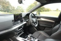 USED 2021 21 AUDI Q5 40 TDI (201) Quattro S Line 5dr S Tronic Automatic Euro 6 (Satellite Navigation, Front and Rear Parking Sensors with Camera, Apple CarPlay) NATIONWIDE DELIVERY - RESERVE TODAY