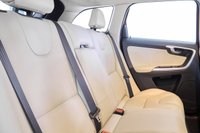 USED 2014 64 VOLVO XC60 2.0 D4 SE NAV 5d 178 BHP + NATIONWIDE HOME DELIVERY +