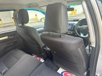 USED 2017 17 TOYOTA HI-LUX 2.4 INVINCIBLE 4WD D-4D DCB 148 BHP 