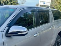 USED 2017 17 TOYOTA HI-LUX 2.4 INVINCIBLE 4WD D-4D DCB 148 BHP 