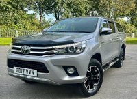 USED 2017 17 TOYOTA HI-LUX 2.4 INVINCIBLE 4WD D-4D DCB 148 BHP 