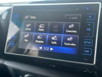 USED 2017 17 TOYOTA HI-LUX 2.4 INVINCIBLE 4WD D-4D DCB 148 BHP 