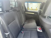 USED 2017 17 TOYOTA HI-LUX 2.4 INVINCIBLE 4WD D-4D DCB 148 BHP 