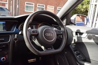 USED 2015 15 AUDI RS4 AVANT 4.2 RS4 AVANT FSI QUATTRO 5d 444 BHP LOW MILES / FULL AUDI HISTORY