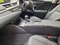 USED 2021 71 LEXUS ES 2.5 300H 4d 215 BHP ZERO DEPOSIT FINANCE AVAILABLE
