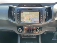 USED 2011 11 KIA SPORTAGE 2.0 CRDI KX-3 SAT NAV 5d 134 BHP SAT NAV + REVERSING CAMERA + +