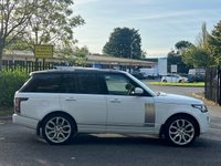 USED 2015 65 LAND ROVER RANGE ROVER 3.0 TDV6 VOGUE 5d 255 BHP 