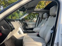 USED 2015 65 LAND ROVER RANGE ROVER 3.0 TDV6 VOGUE 5d 255 BHP 
