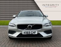 USED 2020 69 VOLVO V60 2.0 D3 MOMENTUM PLUS 5d 148 BHP BLUETOOTH HANSDFREE (WITH MOBILE AUDIO STREAMING) - NAVIGATION - USB INTERFACE - REAR PARK ASSIST - HEATED SEATS - CRUISE CONTROL - DUAL ZONE CLIMATE CONTROL - TINTED REAR WINDOWS