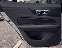 USED 2020 69 VOLVO V60 2.0 D3 MOMENTUM PLUS 5d 148 BHP BLUETOOTH HANSDFREE (WITH MOBILE AUDIO STREAMING) - NAVIGATION - USB INTERFACE - REAR PARK ASSIST - HEATED SEATS - CRUISE CONTROL - DUAL ZONE CLIMATE CONTROL - TINTED REAR WINDOWS