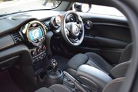 USED 2019 L MINI HATCH COOPER 1.5 COOPER SPORT 3d 134 BHP BLACK PACK / COMFORT PACK