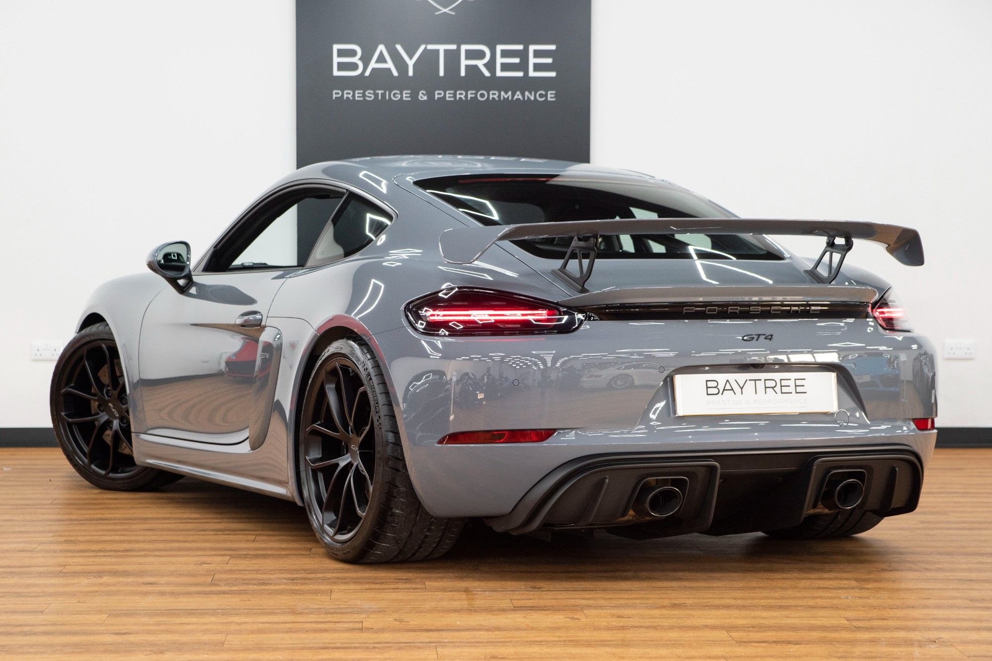 USED 2023 55 PORSCHE 718 4.0 CAYMAN GT4 PDK 2d 415 BHP 