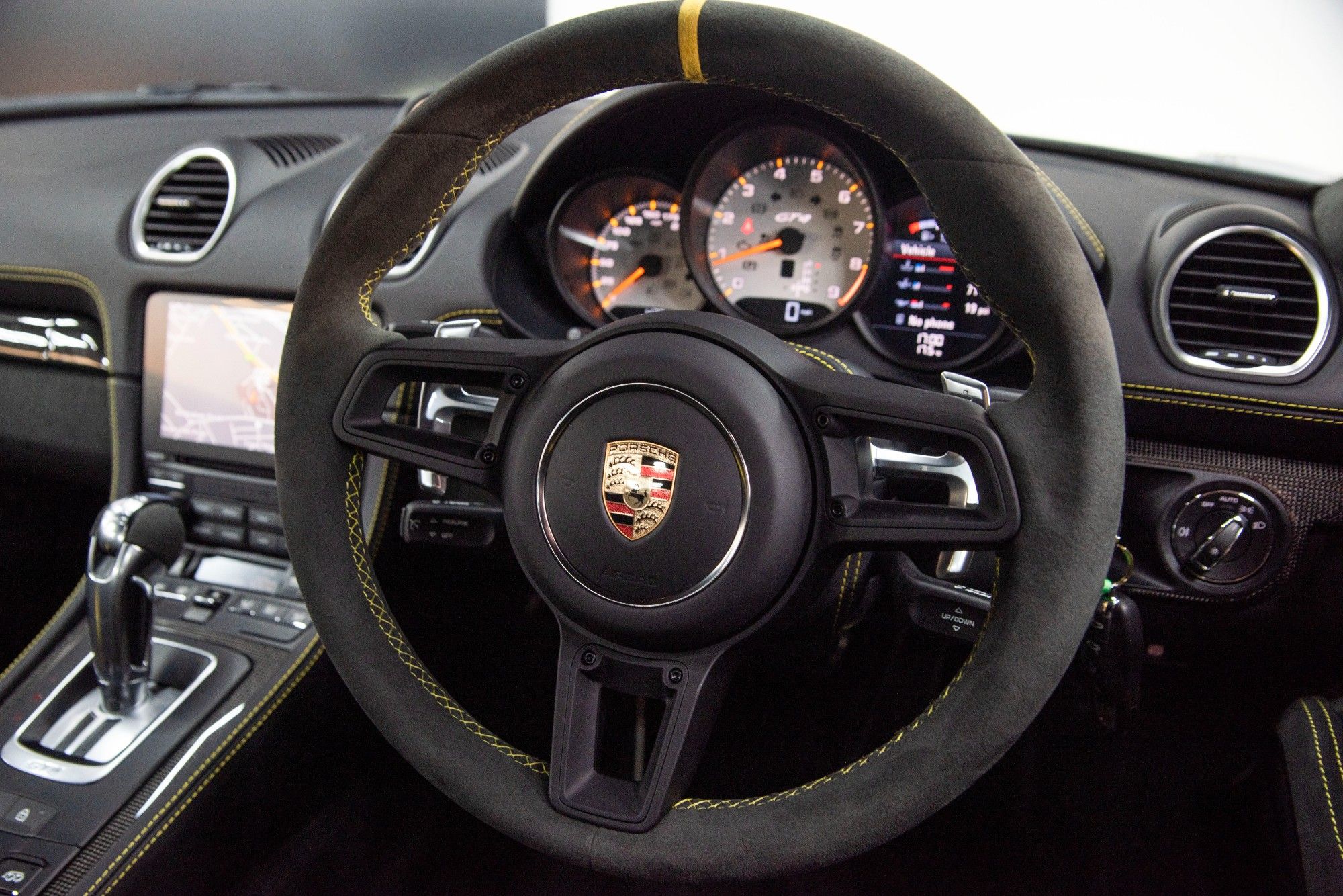 USED 2023 55 PORSCHE 718 4.0 CAYMAN GT4 PDK 2d 415 BHP 