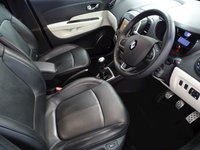 USED 2019 19 RENAULT CAPTUR 1.3 GT LINE TCE 5d 129 BHP Fitted Extras