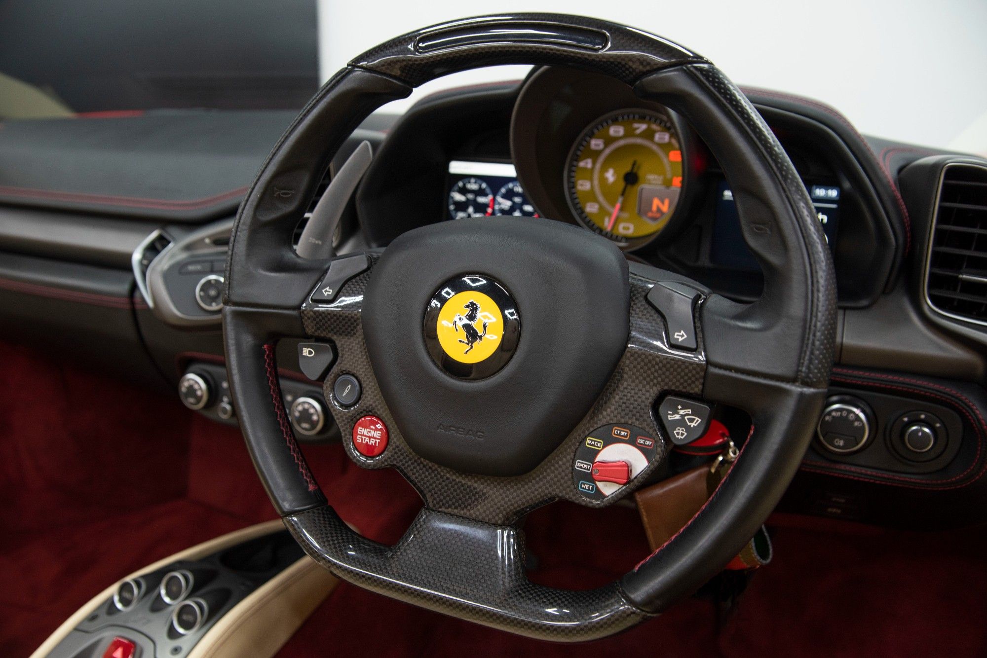 USED 2013 63 FERRARI 458 4.5 SPIDER DCT 