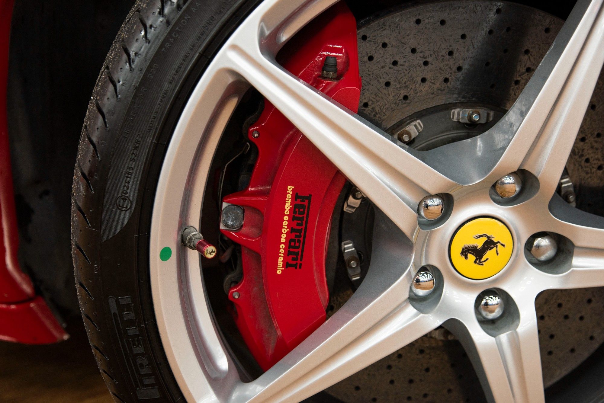 USED 2013 63 FERRARI 458 4.5 SPIDER DCT 