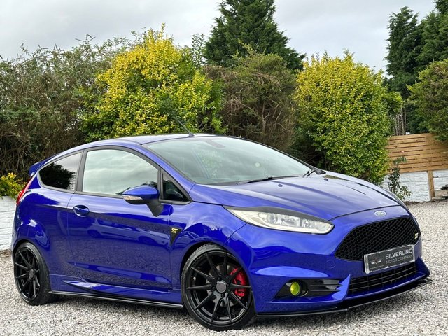 2015 15 Ford Fiesta 1.6 ST-2 3d 180 BHP