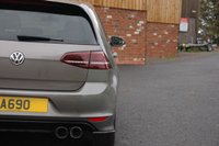 USED 2017 66 VOLKSWAGEN GOLF 2.0 (298) TSI R 5dr DSG Automatic Euro 6 (18