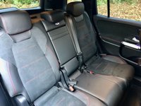 USED 2021 21 MERCEDES-BENZ GLB 2.0 GLB 220 D 4MATIC AMG LINE PREMIUM PLUS 5d AUTO 188 BHP ONLY 14,800 MILES//IMMACULATE CAR WITH FULL MERCEDES SERVICE HISTORY // JUST SERVICED//7 SEATER//PARKING CAMERA//PANORAMIC GLASS ROOF//ELECTRIC HEATED MEMORY SEATS//MASSIVE SPEC 7-SEATER//FULL BLACK LEATHER\\SATNA