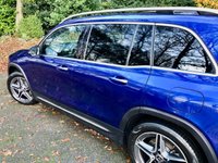 USED 2021 21 MERCEDES-BENZ GLB 2.0 GLB 220 D 4MATIC AMG LINE PREMIUM PLUS 5d AUTO 188 BHP ONLY 14,800 MILES//IMMACULATE CAR WITH FULL MERCEDES SERVICE HISTORY // JUST SERVICED//7 SEATER//PARKING CAMERA//PANORAMIC GLASS ROOF//ELECTRIC HEATED MEMORY SEATS//MASSIVE SPEC 7-SEATER//FULL BLACK LEATHER\\SATNA