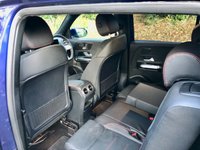 USED 2021 21 MERCEDES-BENZ GLB 2.0 GLB 220 D 4MATIC AMG LINE PREMIUM PLUS 5d AUTO 188 BHP ONLY 14,800 MILES//IMMACULATE CAR WITH FULL MERCEDES SERVICE HISTORY // JUST SERVICED//7 SEATER//PARKING CAMERA//PANORAMIC GLASS ROOF//ELECTRIC HEATED MEMORY SEATS//MASSIVE SPEC 7-SEATER//FULL BLACK LEATHER\\SATNA