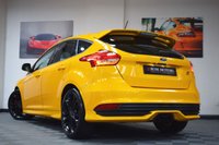 USED 2017 02 FORD FOCUS 2.0 ST-2 5d 247 BHP LOW MILES / FULL HISTORY